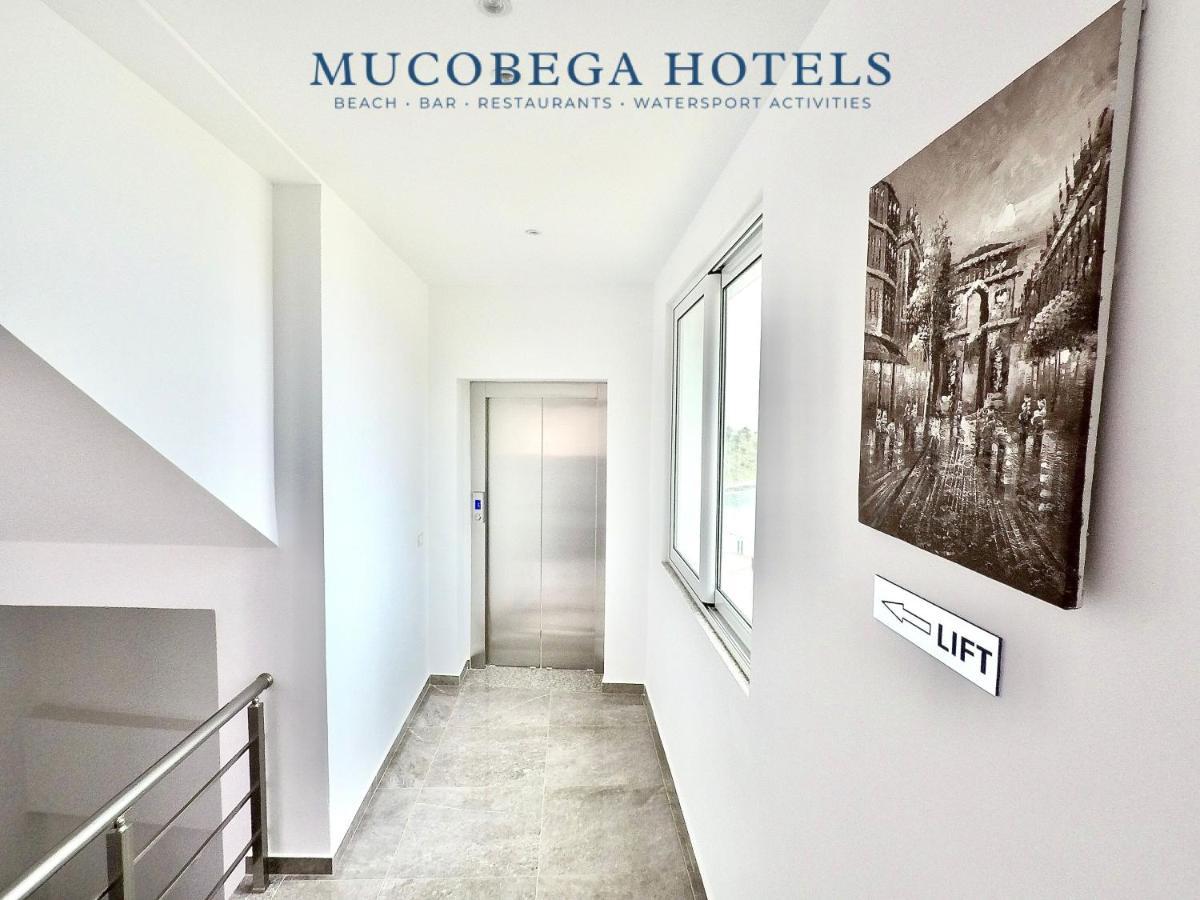 Mucobega Hotel 2 Sarande Bagian luar foto