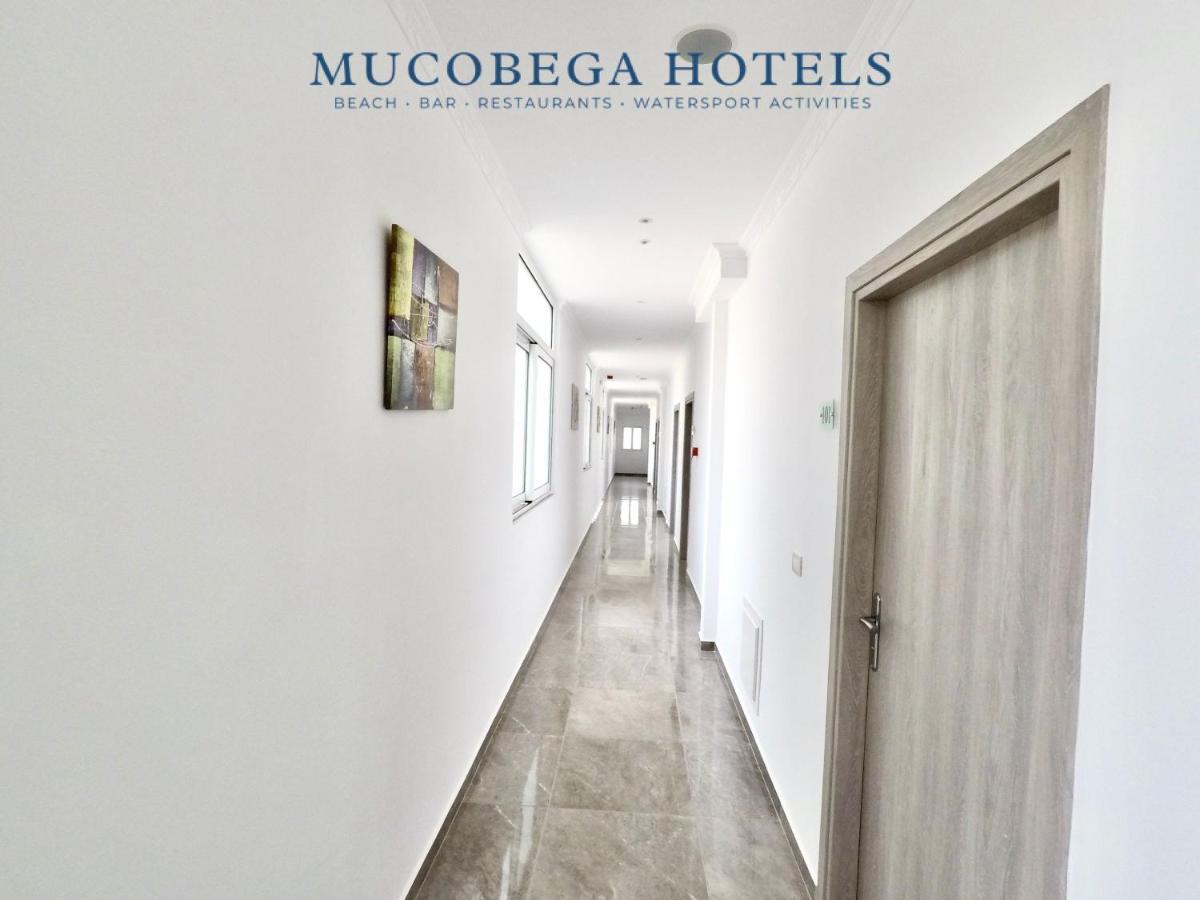 Mucobega Hotel 2 Sarande Bagian luar foto